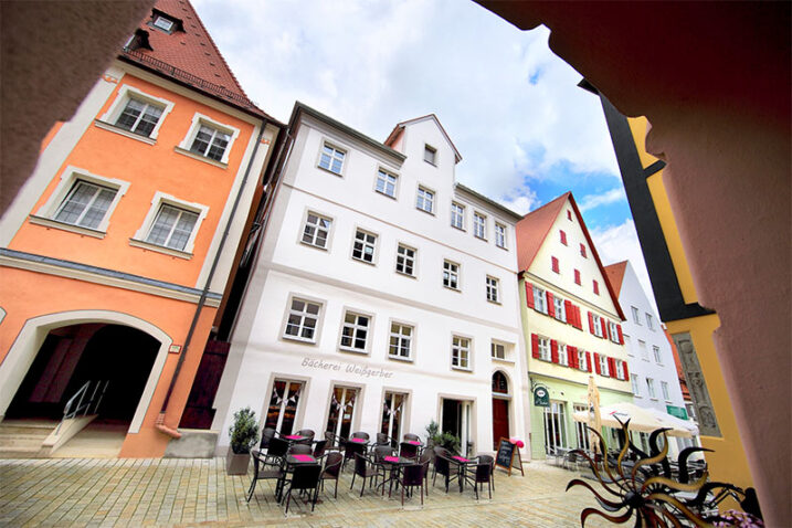 EIGNER Bauunternehmung saniert Altstadthaus in Nördlingen.