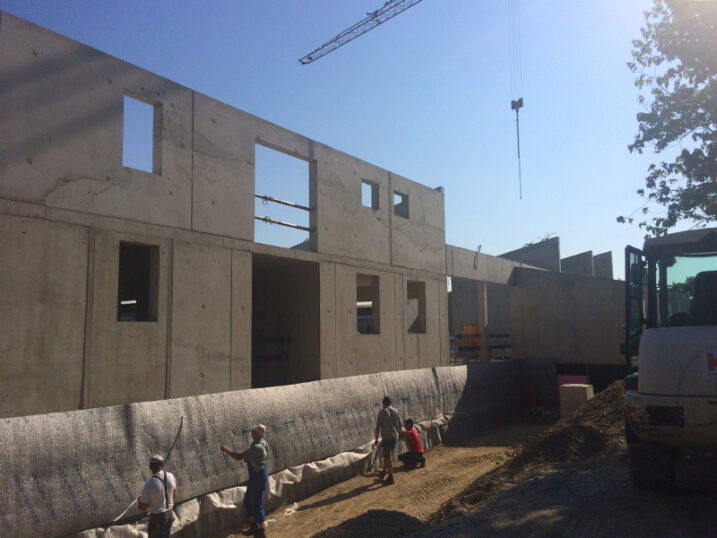 EIGNER Bauunternehmung erweitert Schulhaus und errichtet neue Mensa in Bergkirchen.
